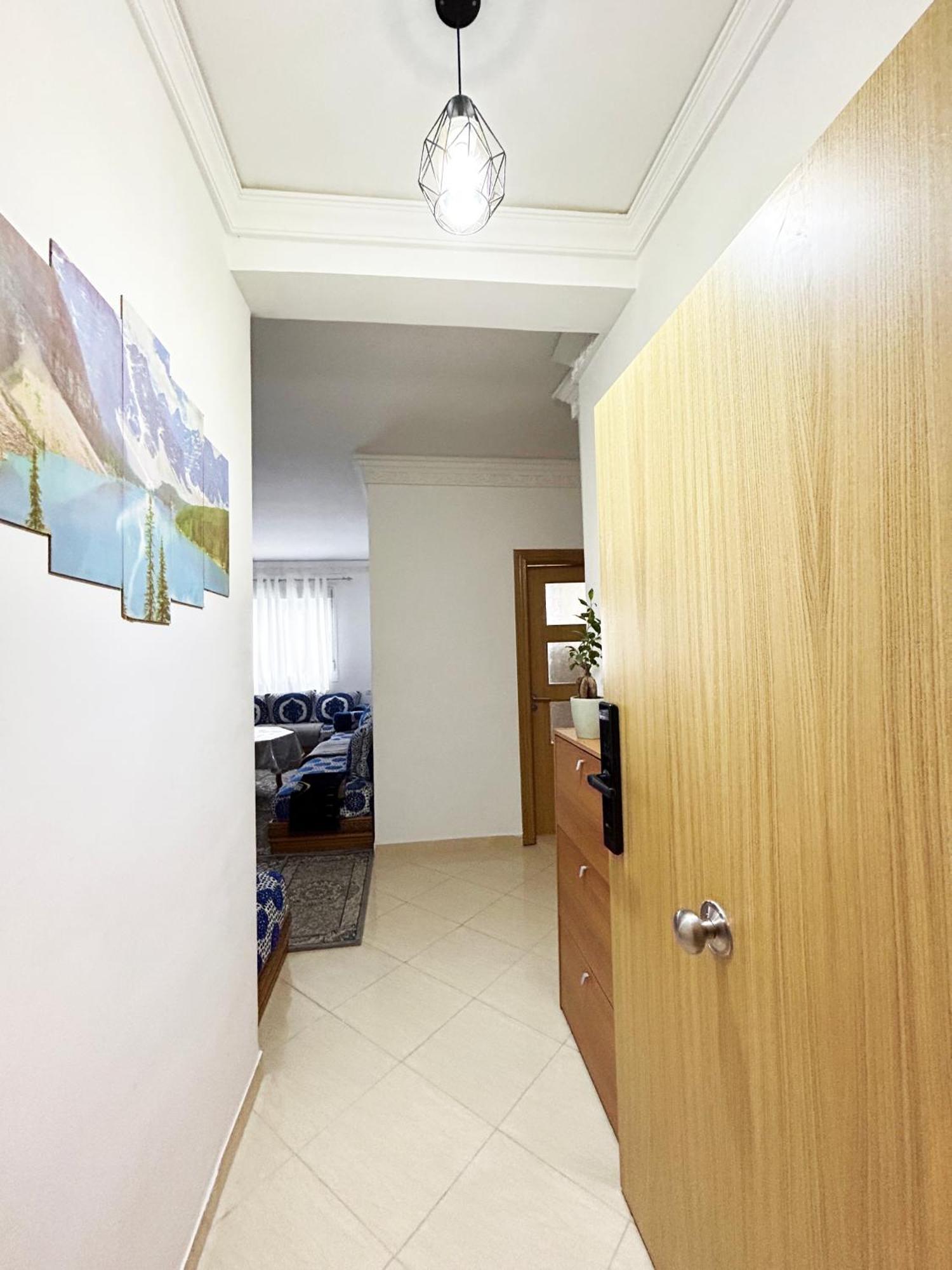 Appartement Sam House 2 Min A L'aeroport *